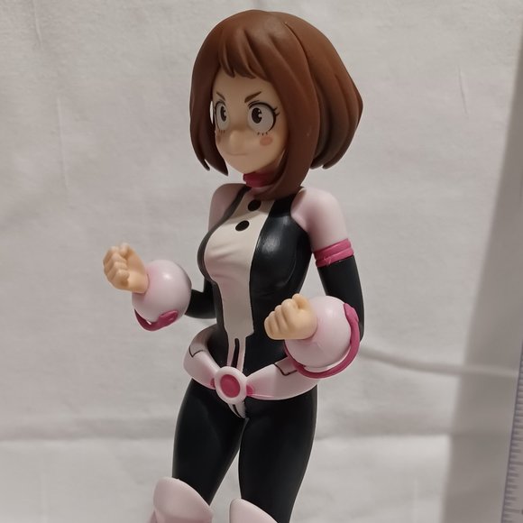 Ochaco Uraraka Uravity Action Statue ~7" w/Stand & Original Box My Hero Academia - Picture 8 of 10